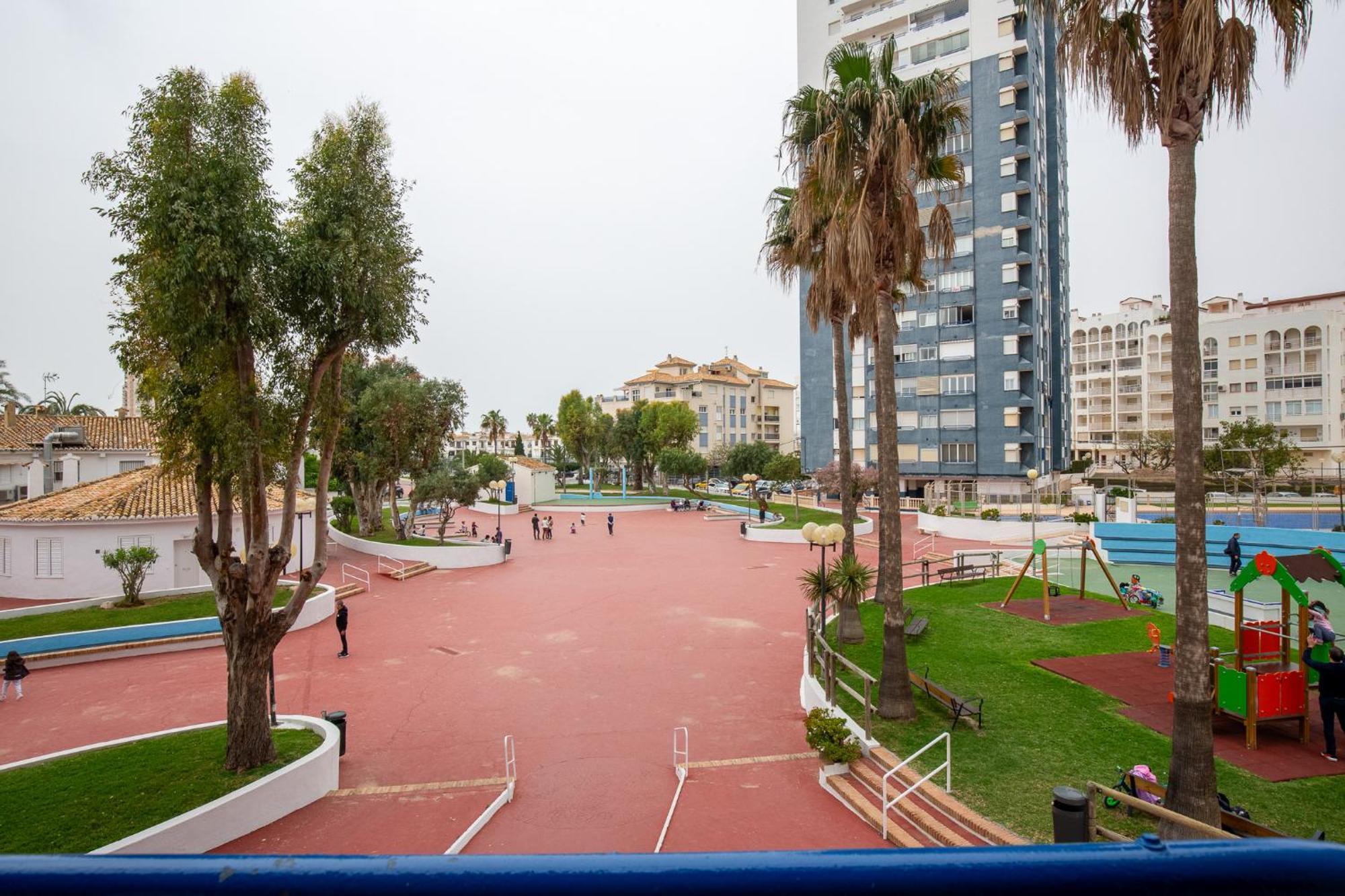 Apartamento En Complejo Residencial Con Piscina Y Garaje A 100M Del Mar Las Canteras  Exterior photo